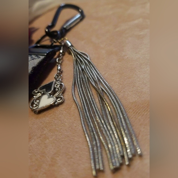 SOLD-Louis Vuitton Custom Monogram Bag Charm Keychain - Picture 10 of 11